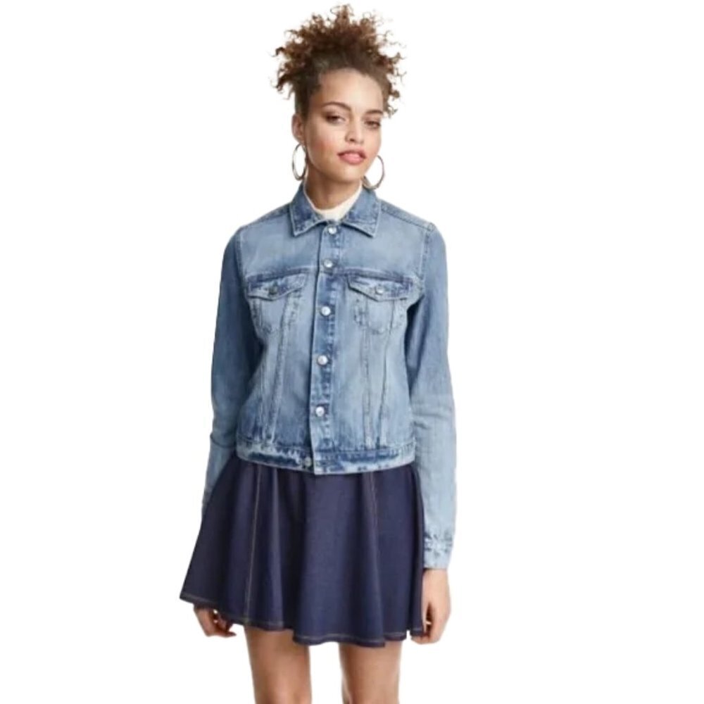 ❤️ 🆕 H&M Short skater skirt blue small soft fabric 🔥✨🔥